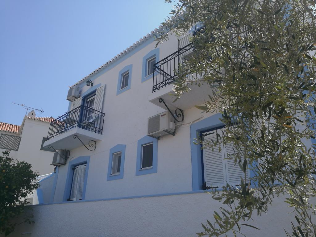 Villa Metaxa Spetses Town Extérieur photo